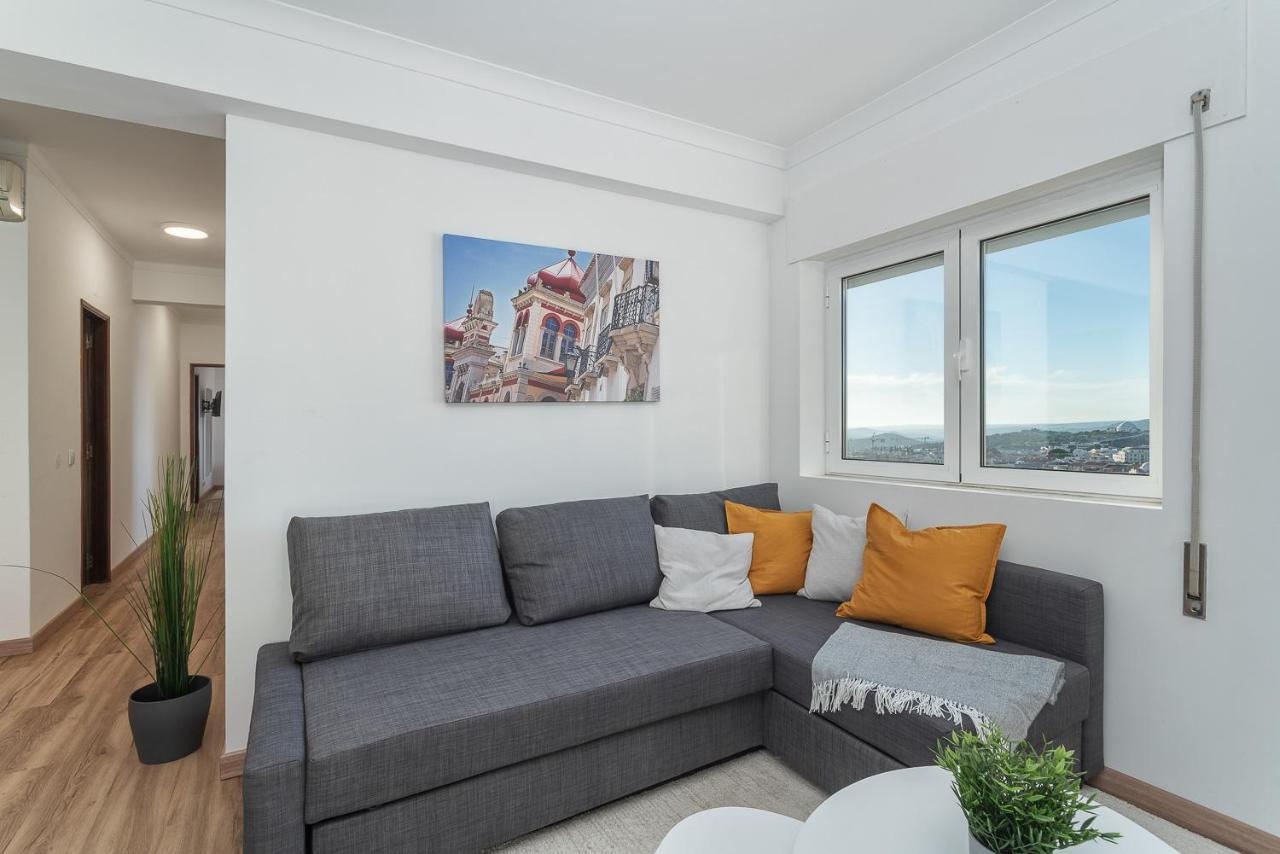 Hostwise - Spacious & Sunny Flat - 롤레 외부 사진